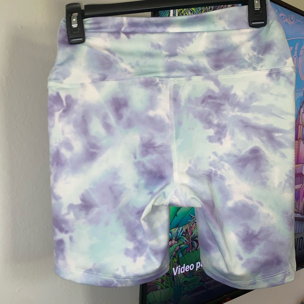 PINK Victoria's Secret Tie-Dye Bike Shorts Purple White - Picture 6 of 9